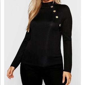 Plus sized gold button rib neck black never worn